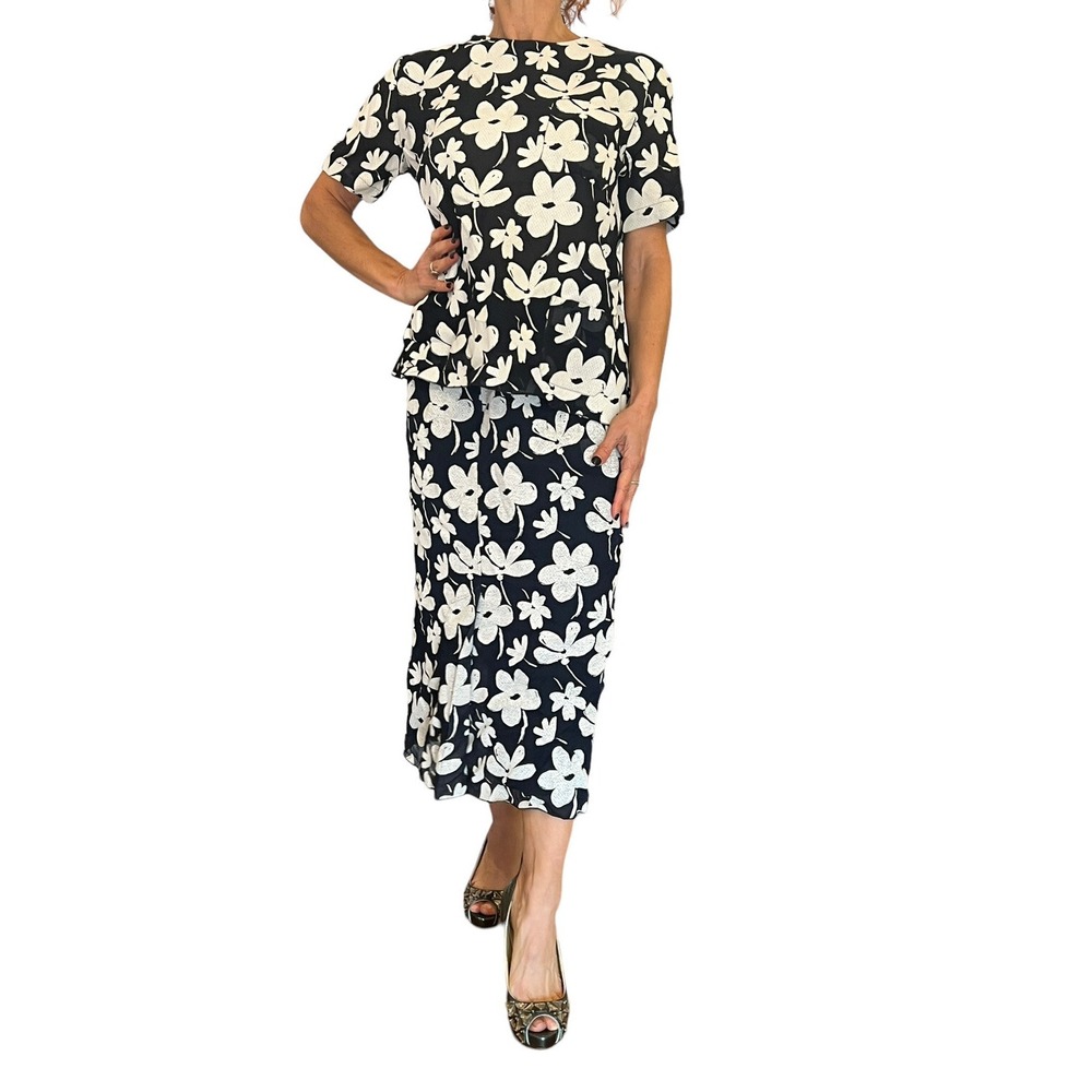 MARNI ITALY NAVY WHITE FLORAL 2 PIECE SKIRT SET ENSEMBLE SUMMER EDITION 21014 44